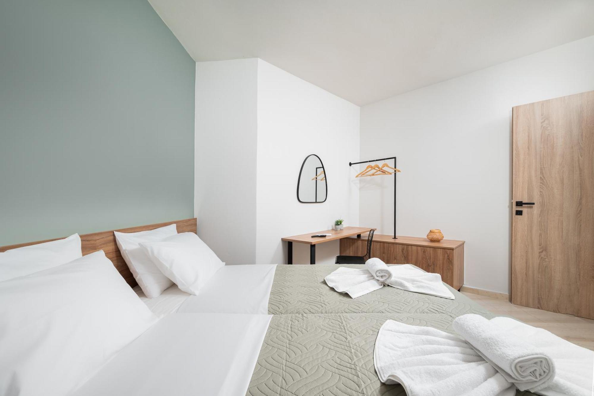 Makas Suites 赫索尼索斯 外观 照片