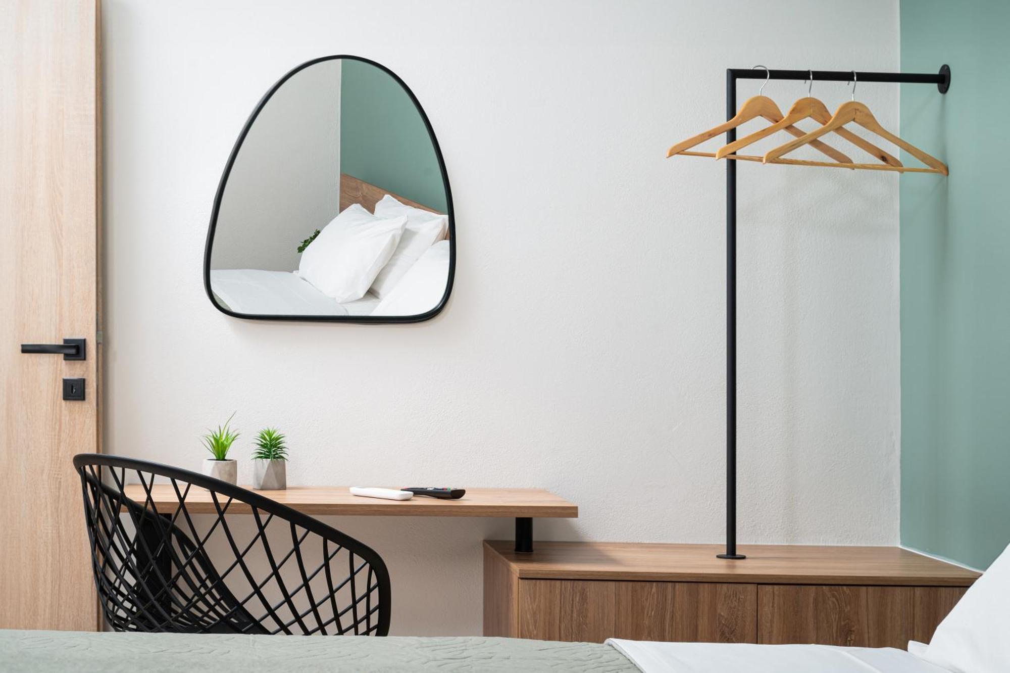 Makas Suites 赫索尼索斯 外观 照片